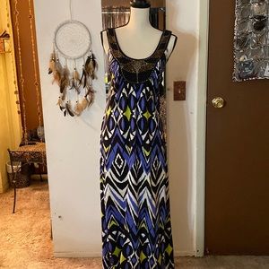 🦄🦄Fashion bug maxi geo print beaded front dress